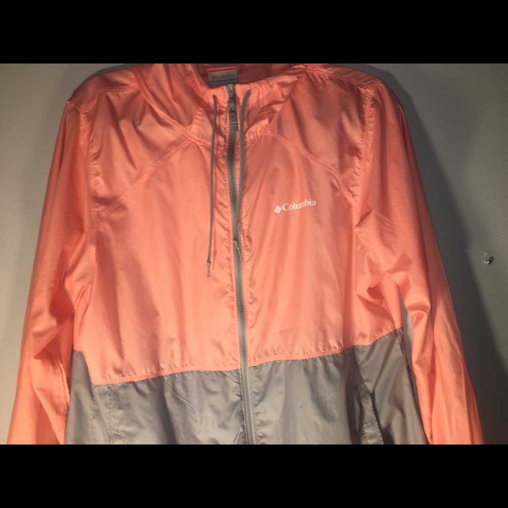 Columbia windbreaker